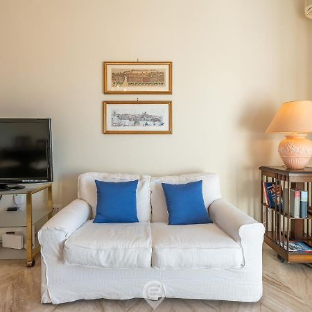 Cityscape Vista Apartment Cagliari Kültér fotó