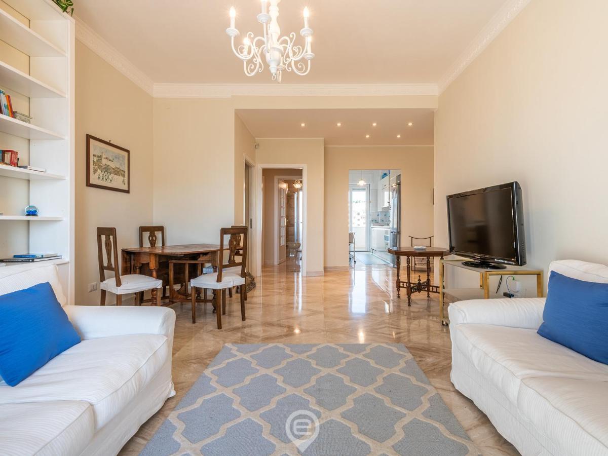 Cityscape Vista Apartment Cagliari Kültér fotó